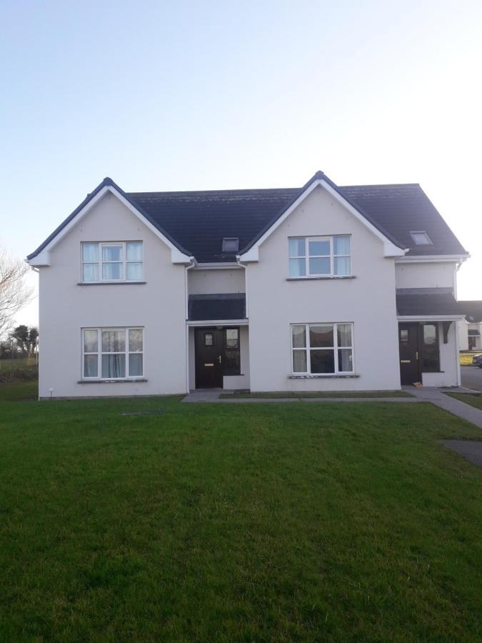 4 Bedroom Home By The Sea Cork Buitenkant foto